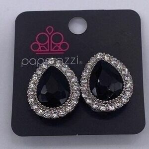 Paparazzi All Haute and Bothered Teardrop Clip On‎ Earrings Woman's Rhinestones
